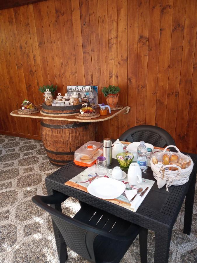אוג'אנו לה קייזה B&B L'Oasi Del Sole מראה חיצוני תמונה