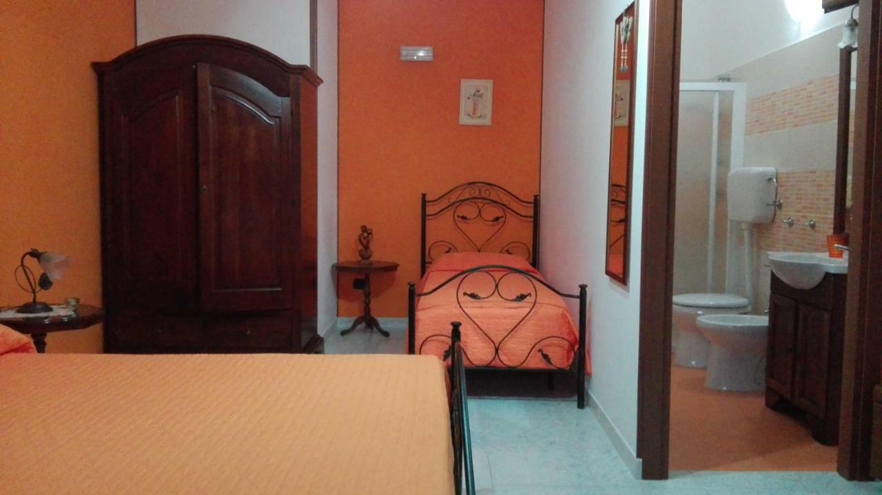 אוג'אנו לה קייזה B&B L'Oasi Del Sole מראה חיצוני תמונה