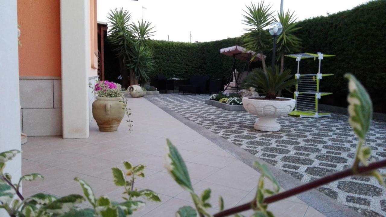 אוג'אנו לה קייזה B&B L'Oasi Del Sole מראה חיצוני תמונה