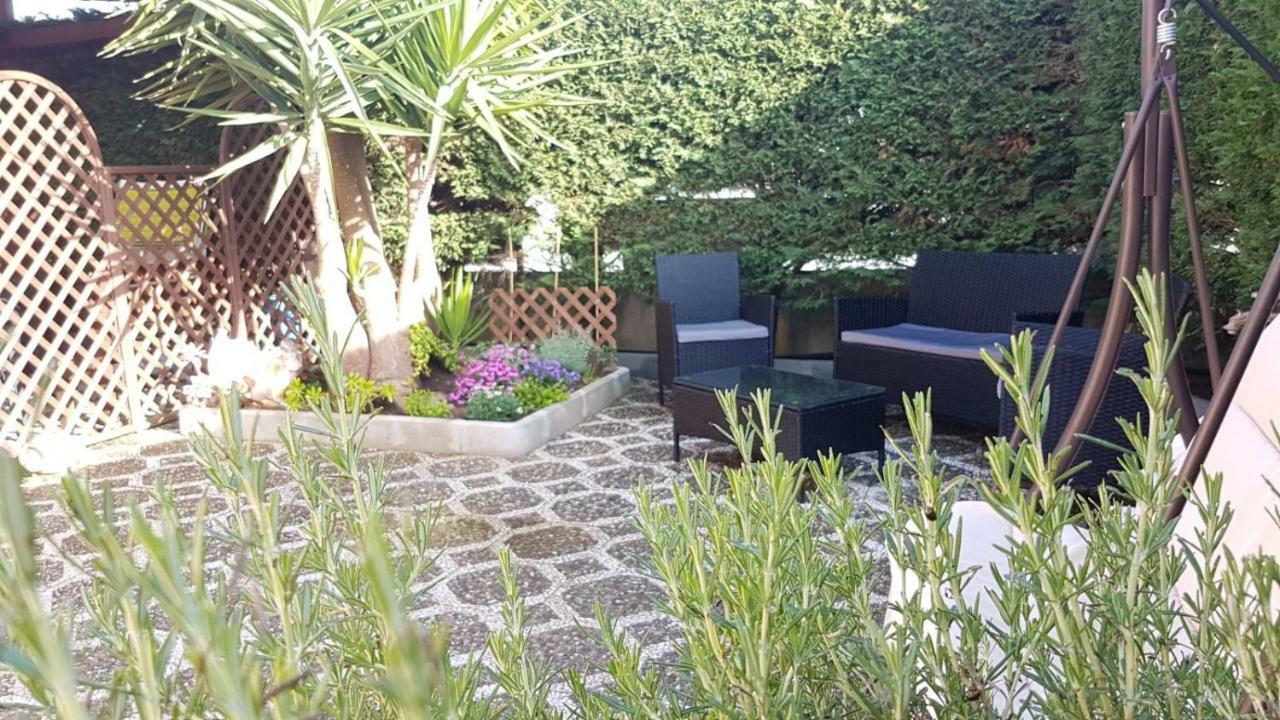 אוג'אנו לה קייזה B&B L'Oasi Del Sole מראה חיצוני תמונה